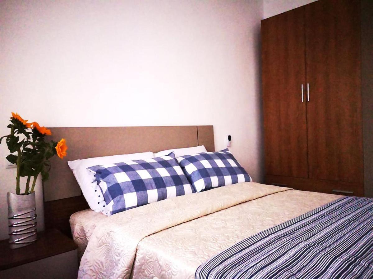 3 Bedroom 150 M From The Beach 托雷维耶哈 外观 照片